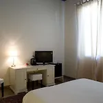 Paciotti Nocleg ze śniadaniem Trani