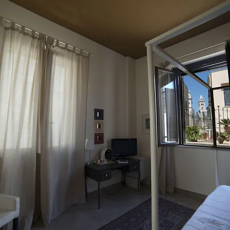 Paciotti 住宿加早餐酒店 4*