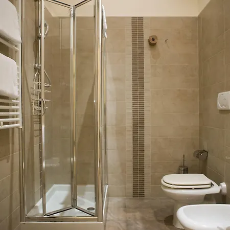 فندق مبيت وإفطار Paciotti 4*