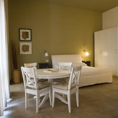Paciotti Bed & Breakfast 2*
